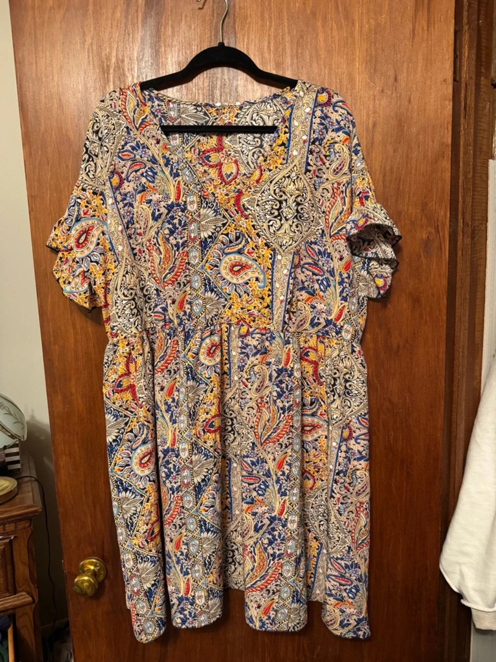 Women's Plus Size Multicolor Paisley V-Neck Dress - Size 3X - Picture 2 of 5
